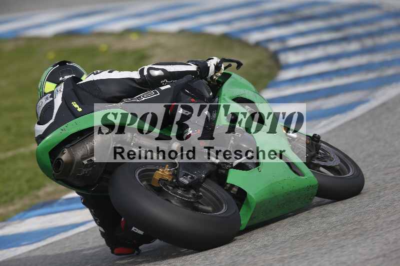 /Archiv-2024/01 26.-28.01.2024 Moto Center Thun Jerez/Gruppe gruen-green/279